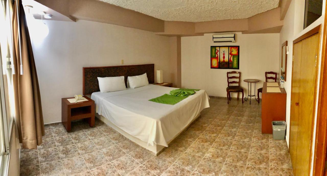 Hotel Del Camino Real Эль-Грульо Экстерьер фото