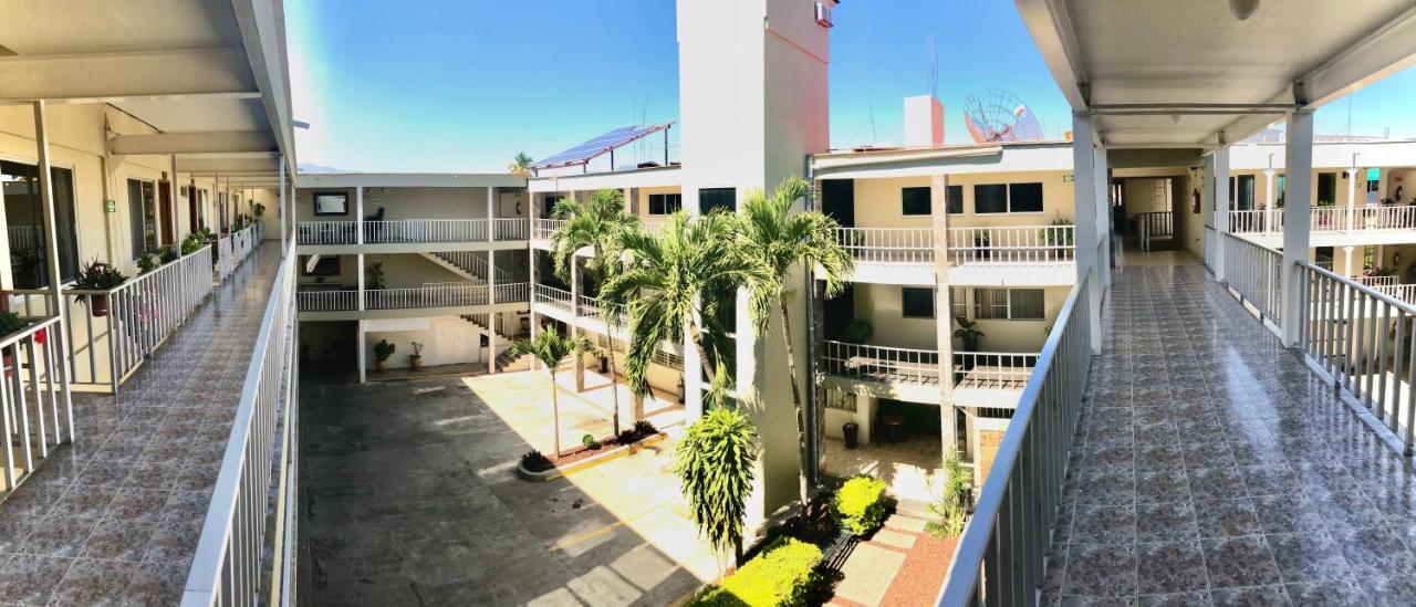 Hotel Del Camino Real Эль-Грульо Экстерьер фото